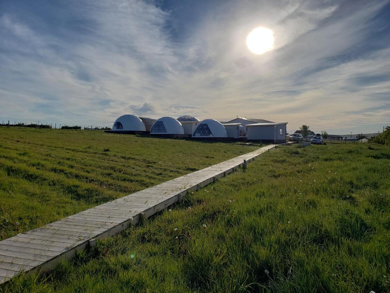 Garden Domes Villa Puerto Natales Eksteriør billede